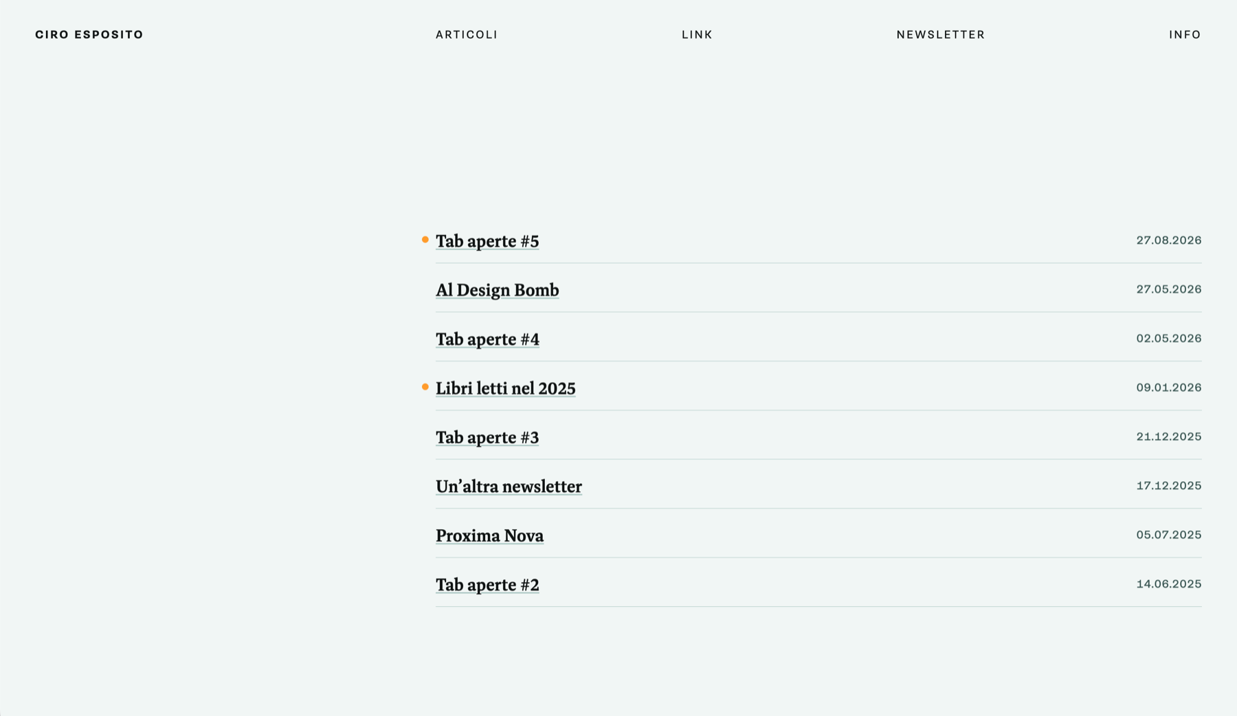 La nuova home page del sito, con l’elenco degli articoli recenti e i pallini arancioni che segnalano quelli in evidenza